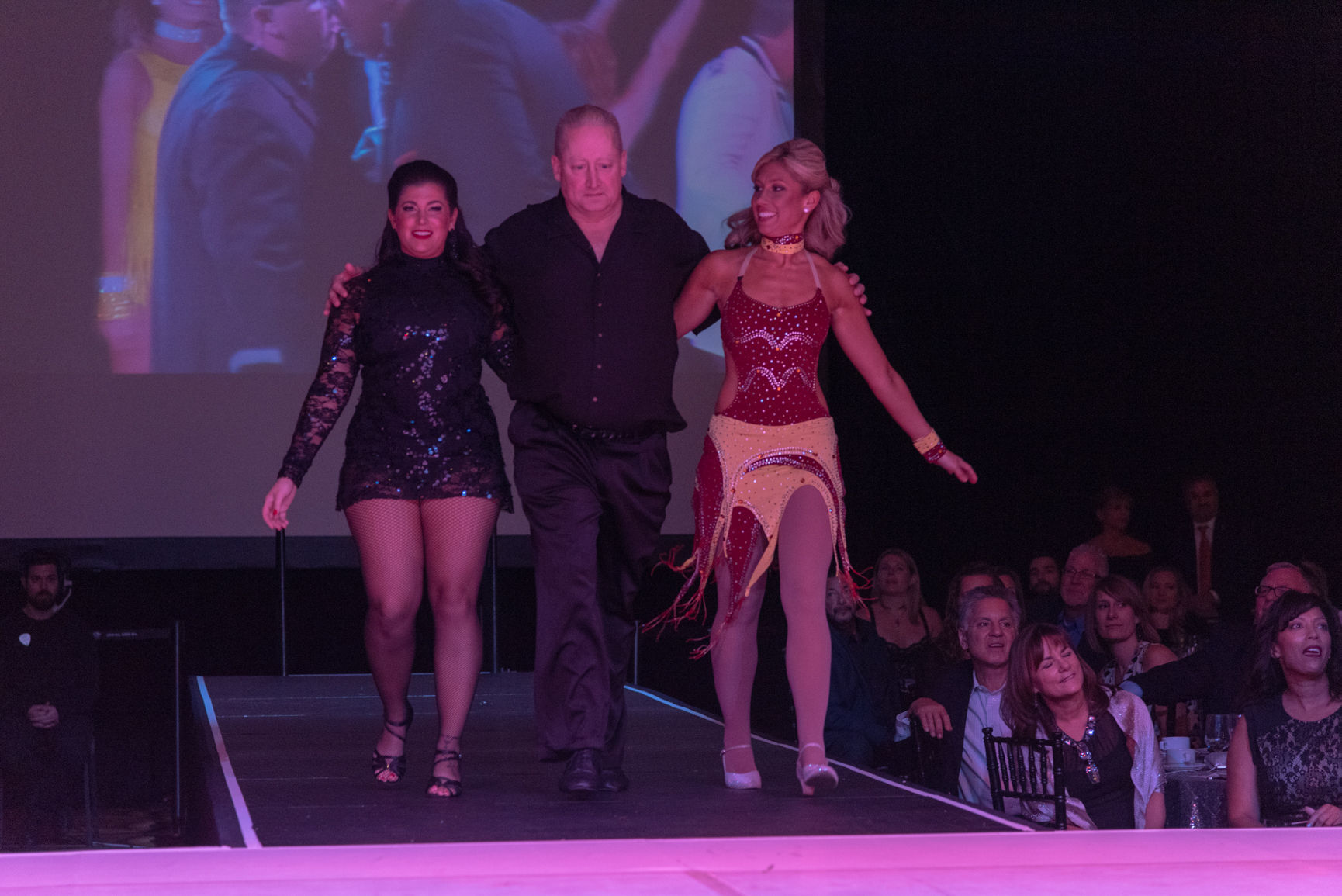110318_acw_dancinggallery-817.jpg
